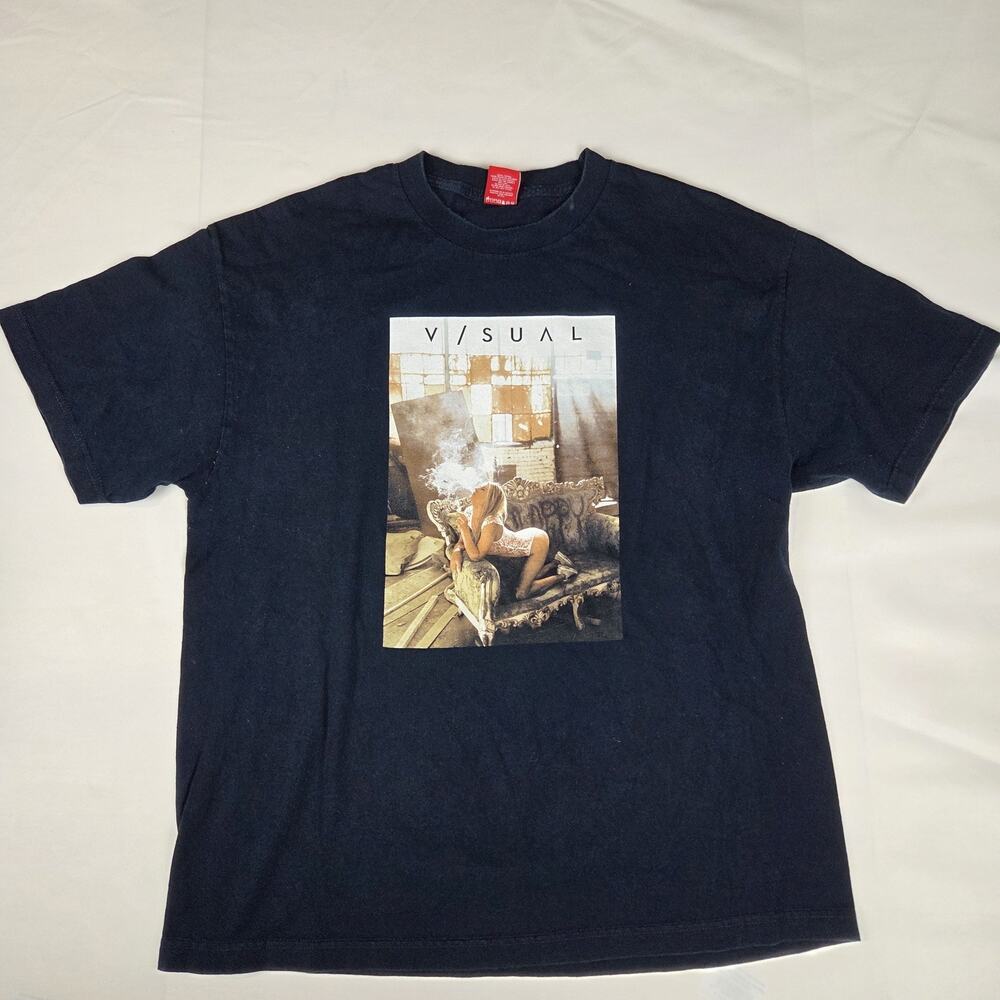 V/SUAL Van Styles Smoker Graphic T-Shirt XL